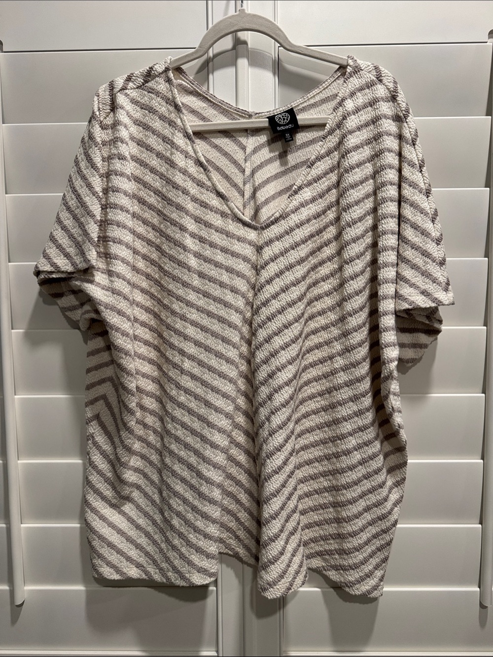 Bobeau Puffed Sleeve Striped V-Neck Tunic Shirt